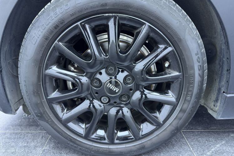 Used MINI MINI 2021 1.5T COOPER Classic Edition