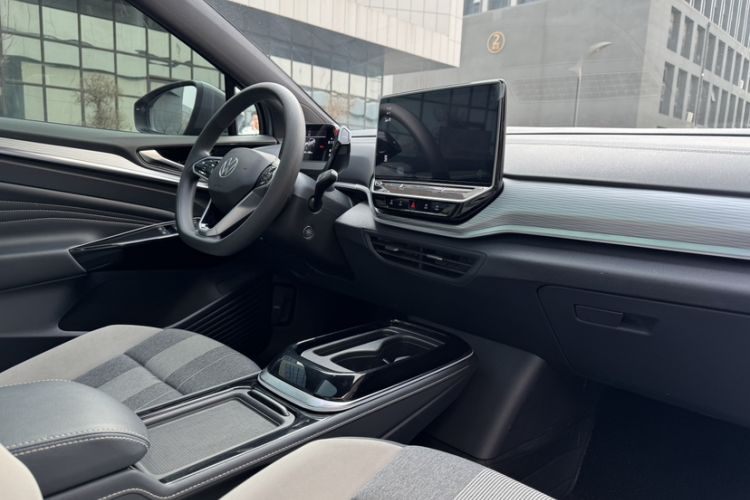 Used Volkswagen ID.4 CROZZ 2022 Standard Range PURE Edition Exterior 8