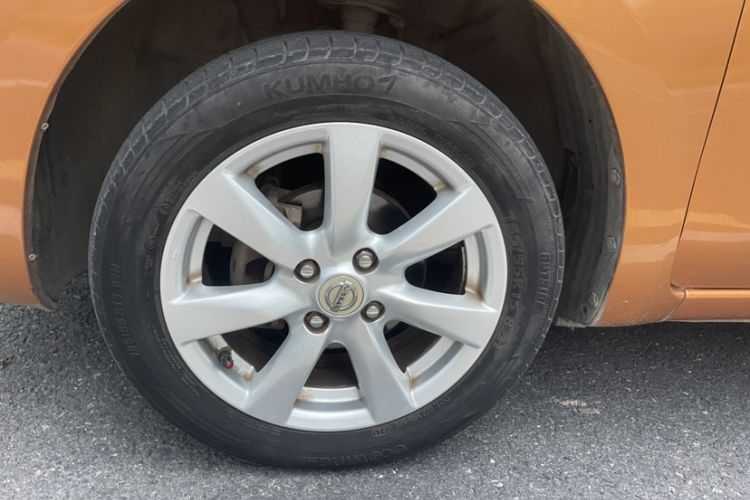 Used Nissan March 2010 1.5L Manual Easi-Style Edition Exterior 9