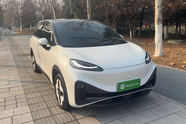 Used ARCFOX Kaola 2023 Family Edition Pro
