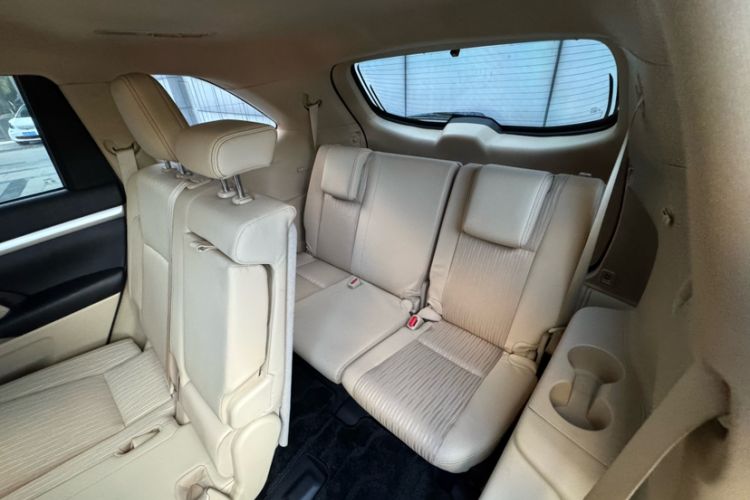 Used Toyota Highlander 2018 2.0T Four-Wheel Drive Elite Edition 7 Seats China V Standard
