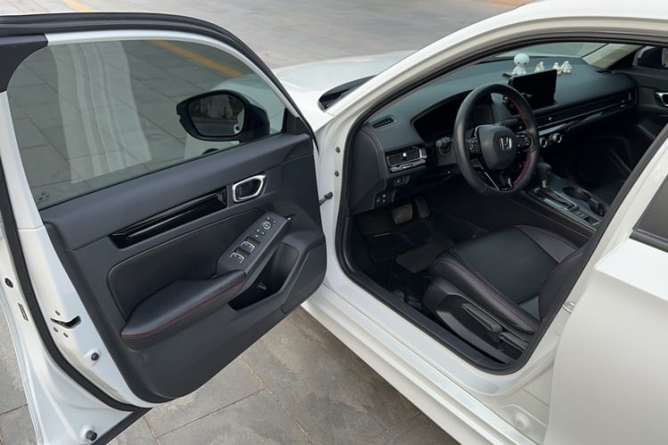 Used Honda Civic 2022 240TURBO CVT Dynamic Edition