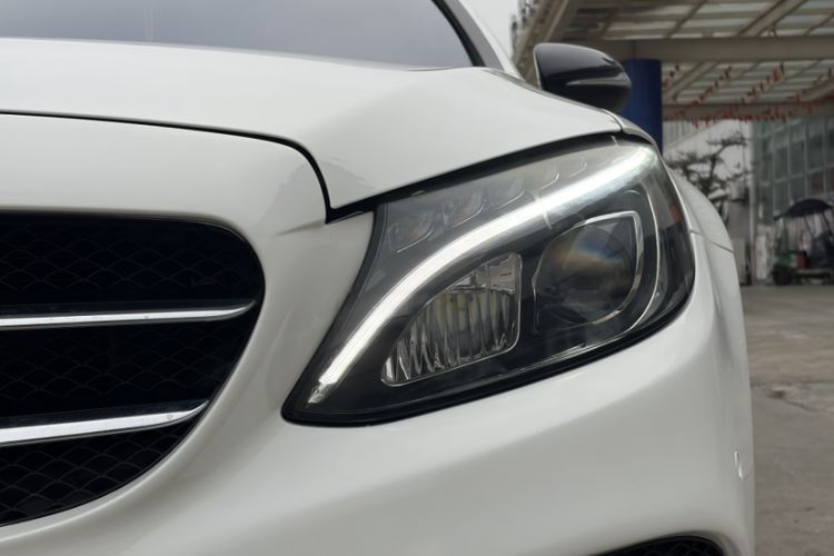 Used Mercedes-Benz C-Class 2017 Restyled C 200 Sport Edition
