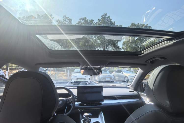 Used Geely Auto Preface 2025 Dongfang Yao 1.5TD Kunlun Edition