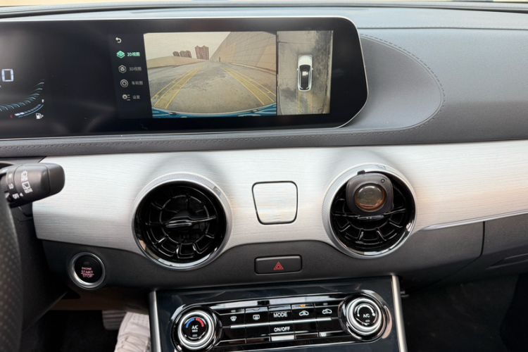 Used FORTHING T5 EVO 2024 1.5TD DCT Starry Edition
