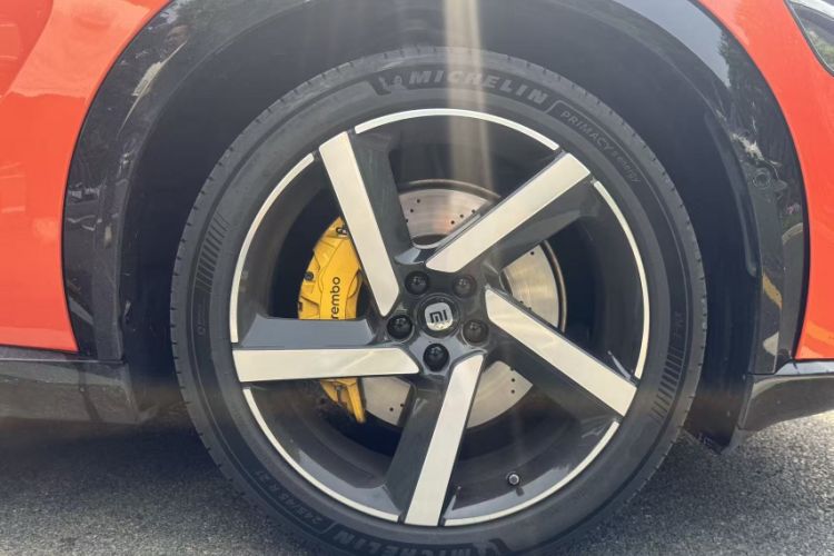 Used Xiaomi Auto YU7 2025 Ultra-Long Range High-Performance All-Wheel-Drive Max Edition
