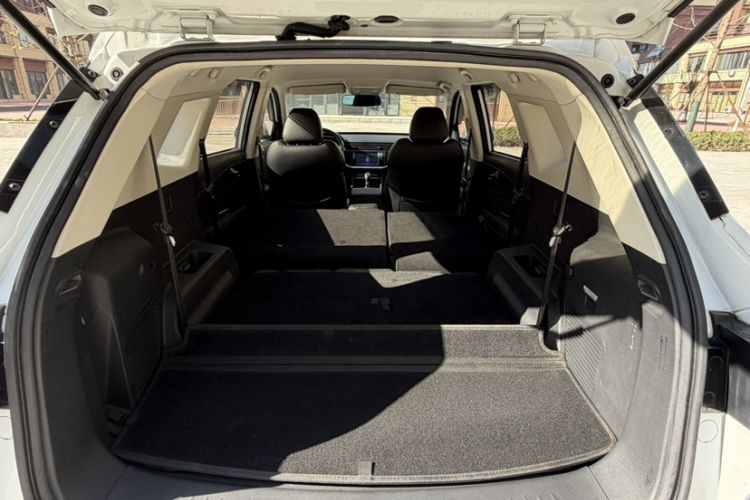 Used Sinotruk VGV U70 2020 1.5T Manual Comfort Edition 7 Seats
