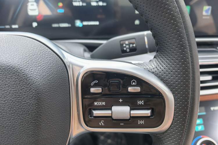 Used JETOUR Shanhai L7 2024 1.5T 120km ULTRA 7-Seater
