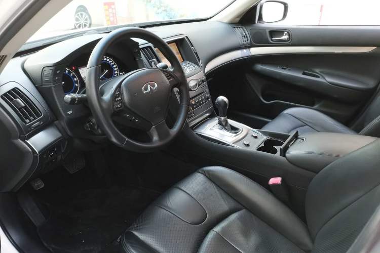 Used Infiniti G Series 2013 G25 Sedan Luxury Sport Edition
