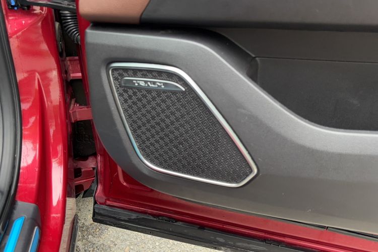 Used TRAUM S70 2018 1.5T Automatic Luxury 7-Seater
