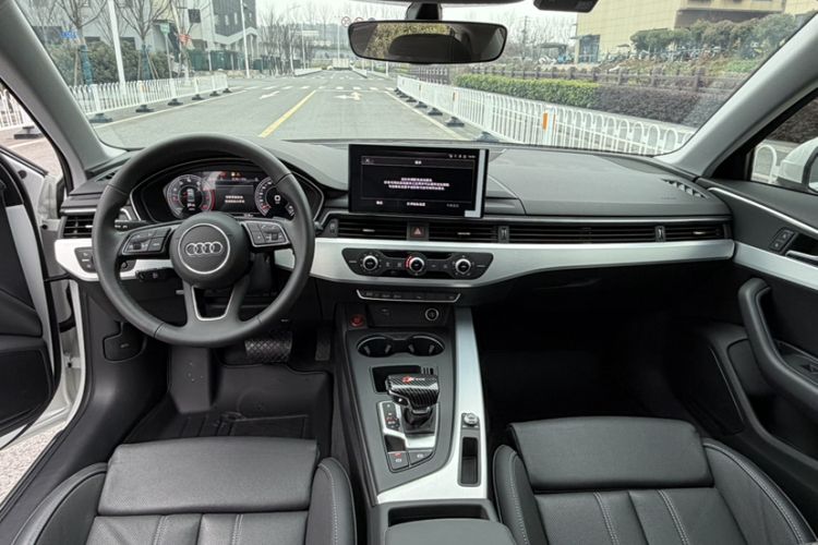 Used Audi A4L 2022 40 TFSI Fashion Dynamic Model
