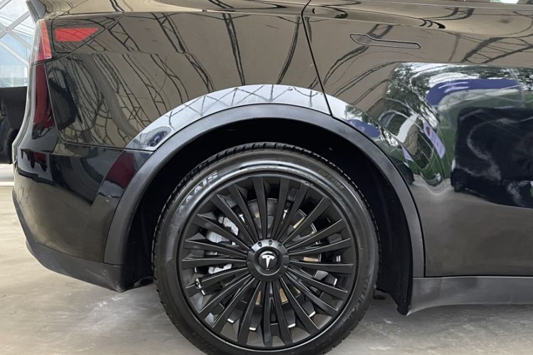 Used Tesla Model Y 2021 Standard Range Rear-Wheel Drive Version
