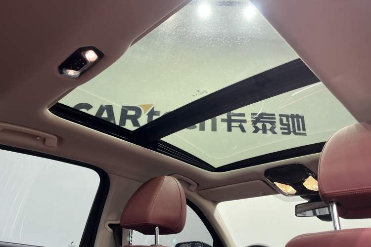 Used BMW 3 Series 2023 325Li M Sport Package Interior 6