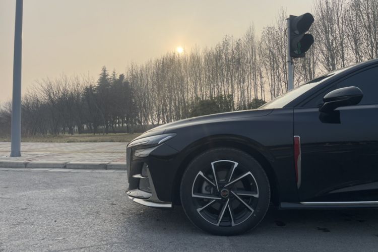 Used Hongqi H6 2024 2.0T ZhiMei Edition