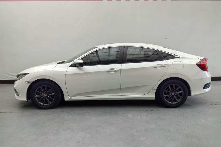 Used Honda Civic 2019 220TURBO CVT Dynamic Edition China VI