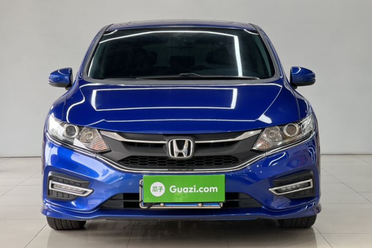 Used Honda Jade 2017 1.8L automatic Comfort version 5 seats Exterior 5