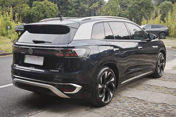 Used Volkswagen ID.6 CROZZ 2021 First Edition
