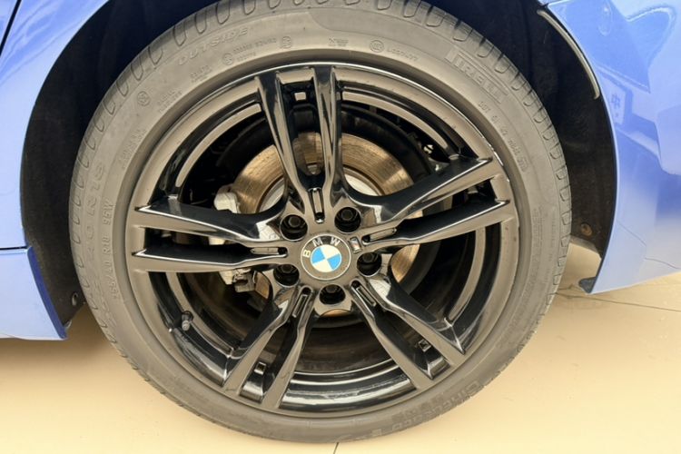 Used BMW 3 Series 2019 320i M Sport Package Exterior 5