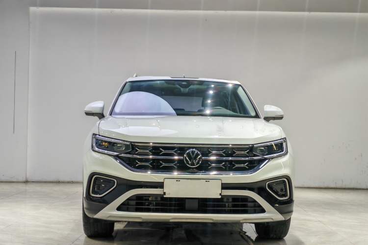 Used Volkswagen Tayron 2024 300TSI Two-Wheel-Drive Luxury Plus Advanced Version Exterior 2