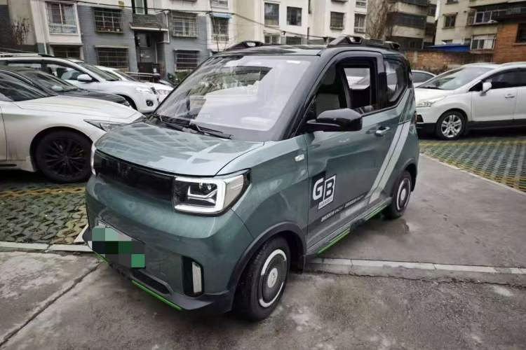 Used Wuling Hongguang MINIEV 2022 GAMEBOY 300km Enthusiast Model with Lithium Iron Phosphate