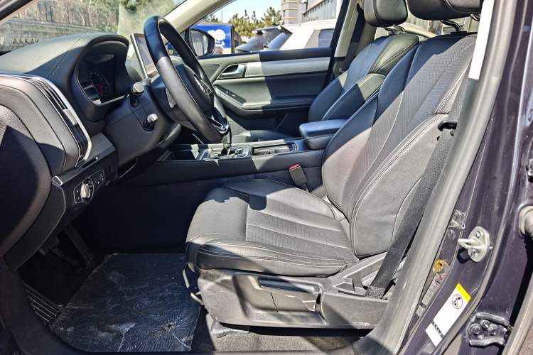 Used BYD Tang 2018 2.0T Automatic SmartConnect Luxury 7-Seater China V Emission Standard Left Front Seat