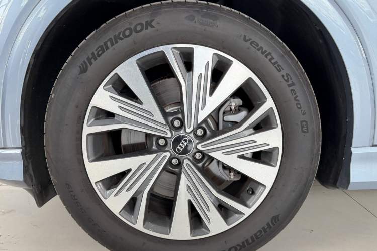 Used Audi Q4 e-tron 2024 40 e-tron Adventure Edition
