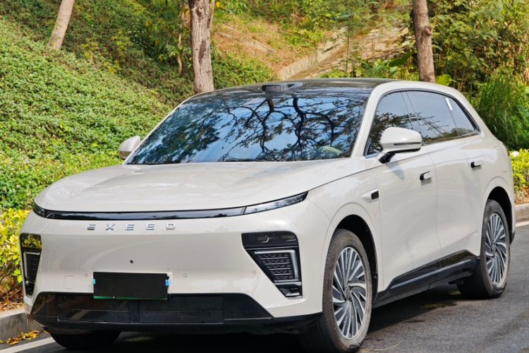 Used EXEED Star Era ET 2025 Extended-Range 240 Max All-Wheel Drive Urban Advanced Driver Assistance