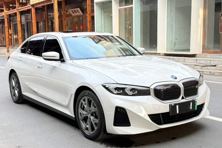 Used BMW i3 2024 eDrive 35 L Exterior 3