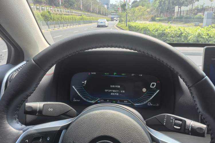 Used BYD Tang New Energy 2018 DM 2.0T All-Wheel Drive Smart Connectivity Luxury Model 7 Seats China V Emission Standard Instrument Cluster