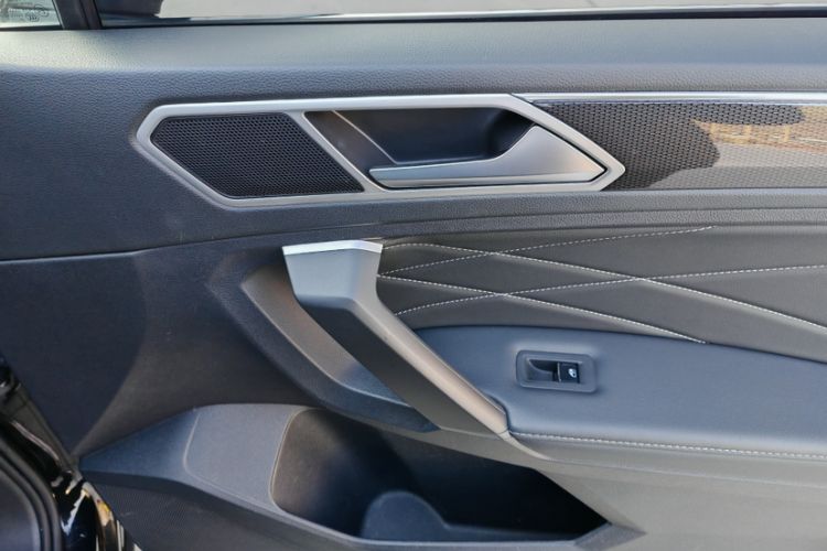 Used Volkswagen Tiguan L New Energy 2023 430 PHEV Plug-in Hybrid Prestige Edition
