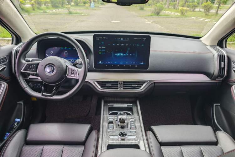 Used BYD Tang New Energy 2018 DM 2.0T All-Wheel Drive Smart Connect Elite 7-Seater China V Emission Standard Interior 1