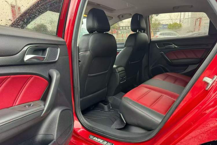 Used MG 6 2017 20T Automatic Trophy Prestige Internet Edition China V Standard Interior 3