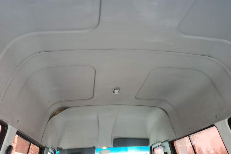 Used Iveco Daily 2014 2.5T-A35 NJ6485AC47Z4
