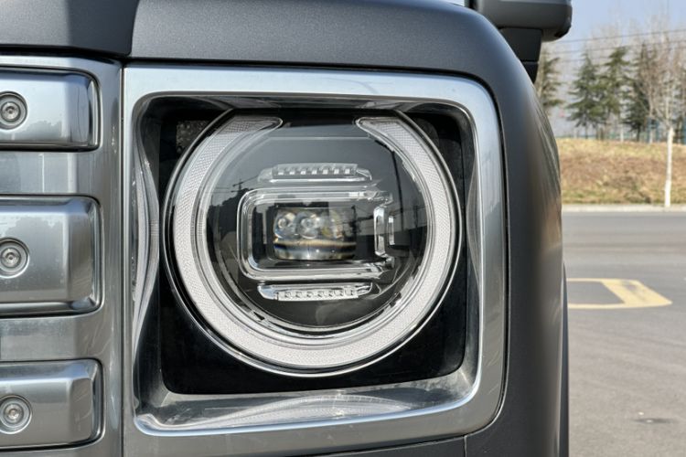 Used Haval H9 2024 2.0T Gasoline All-Wheel-Drive Extreme Edition Left Front Headlight