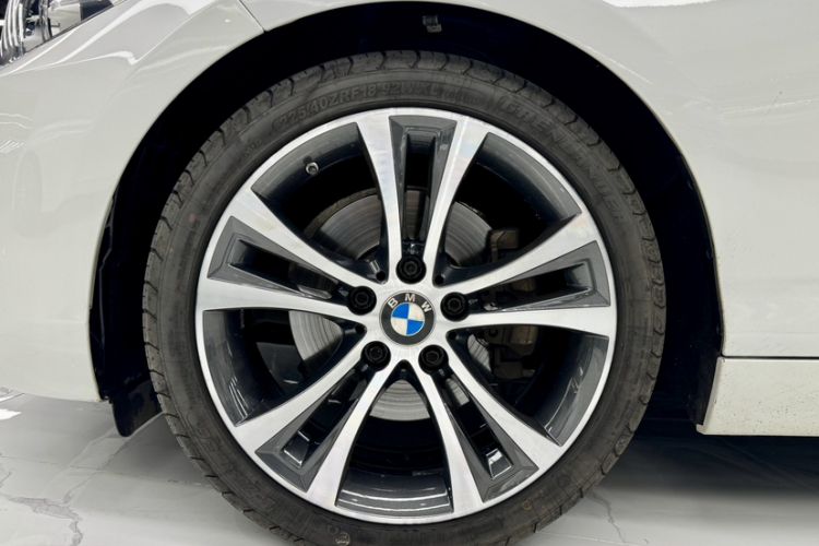 Used BMW 2 Series 2019 225i Convertible Coupe Sports Design Package
