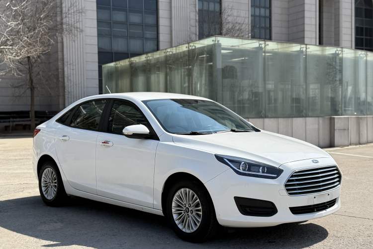 Used Ford Escort 2017 Revised Version 1.5L Manual Comfort Edition Exterior 2