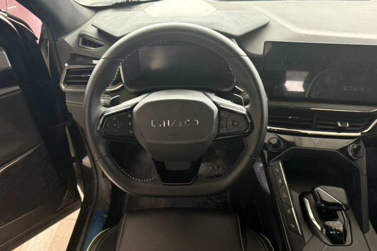 Used Lynk & Co 06 2023 Remix 1.5T Hero Interior 6