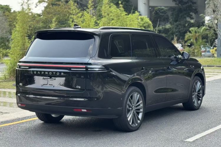 Used Leapmotor C16 2024 Pure Electric 520 Deluxe Edition Exterior 3