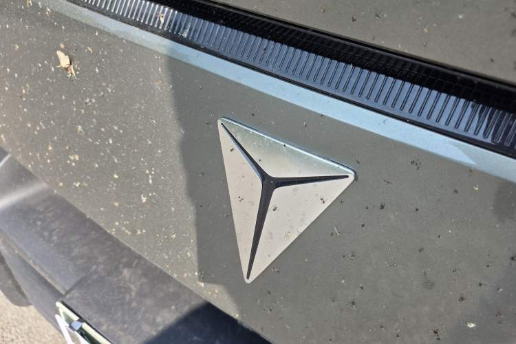 Used Deepal G318 2024 Four-Wheel-Drive Air Suspension Model