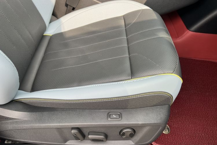 Used Volkswagen ID.4 X 2025 Smart Version Pure & Intelligent Enjoyment Edition
