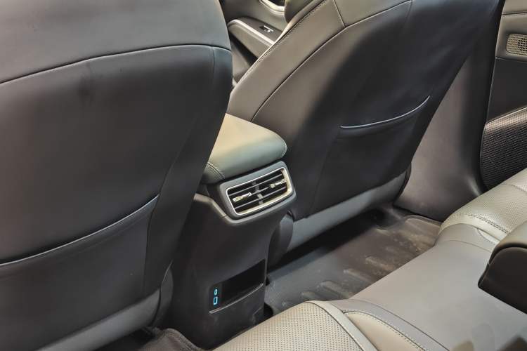 Used BYD Qin L 2025 DM-i Smart Drive 80KM Superior Model