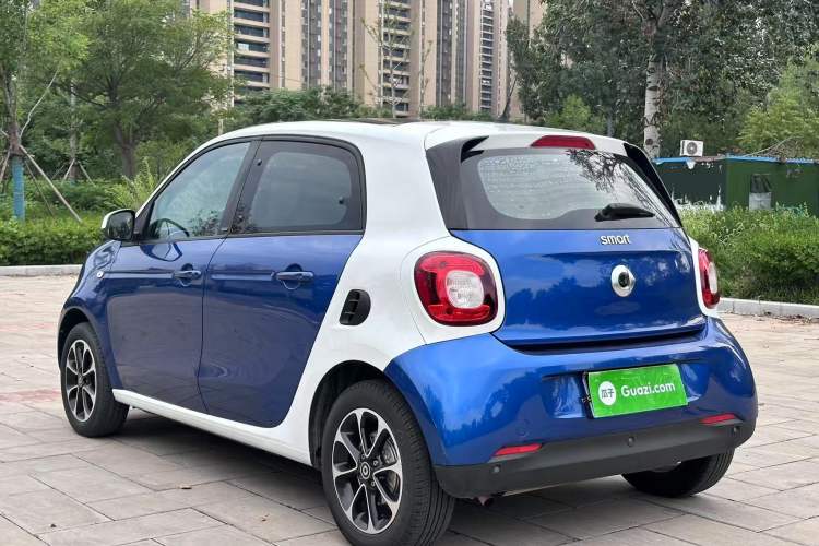 Used smart forfour 2016 1.0L 52 kW Passion Edition