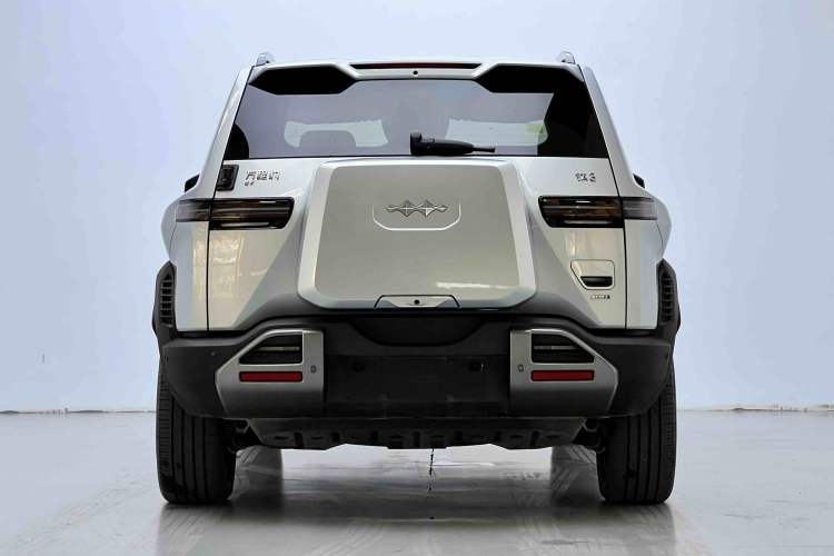 Used Formula Leopard Titanium 3 2025 501KM All-Wheel Drive Intelligent Driving Ultra Version