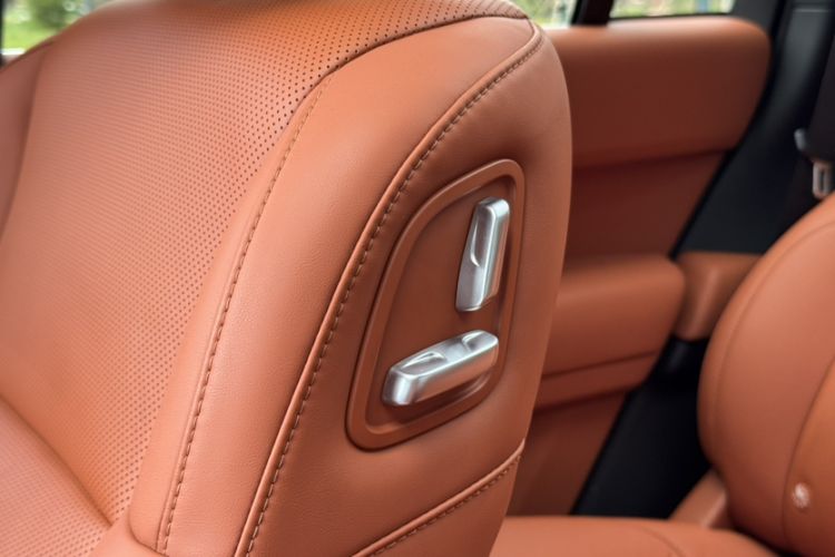 Used Li Auto L8 2023 Pro Model Interior 5