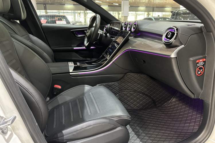 Used Mercedes-Benz C-Class 2023 Restyled C 260 L Sport Edition Interior 2