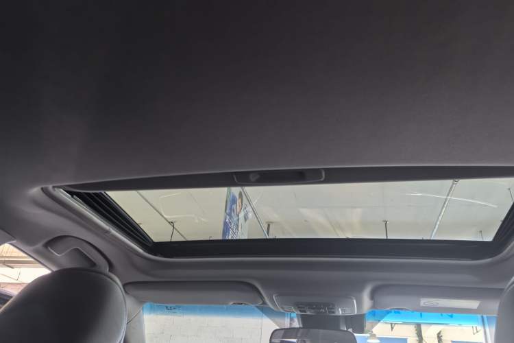 Used Toyota Camry 2021 2.0G Luxury Edition
