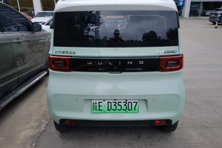 Used Wuling Hongguang MINIEV 2021 Macaron Premium Model – Lithium Iron Phosphate