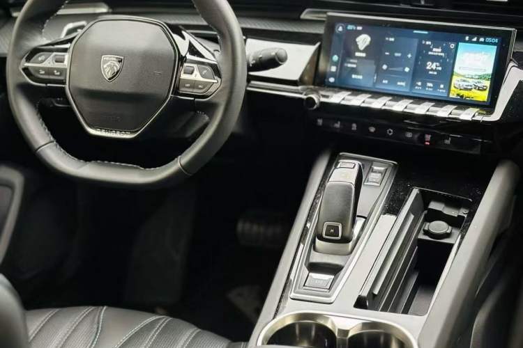 Used Peugeot 508 2023 508L 400THP Driving Flagship Edition Interior 3