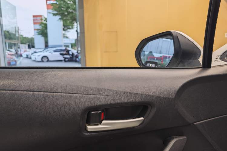 Used Toyota Levin 2022 Facelift TNGA 1.5L CVT Progressive Edition Interior 11