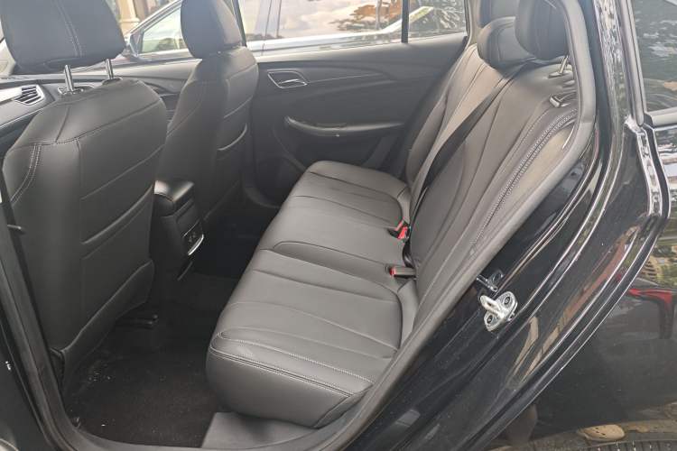 Used Roewe i5 2019 1.5L Automatic 4G Connected Langyue Edition